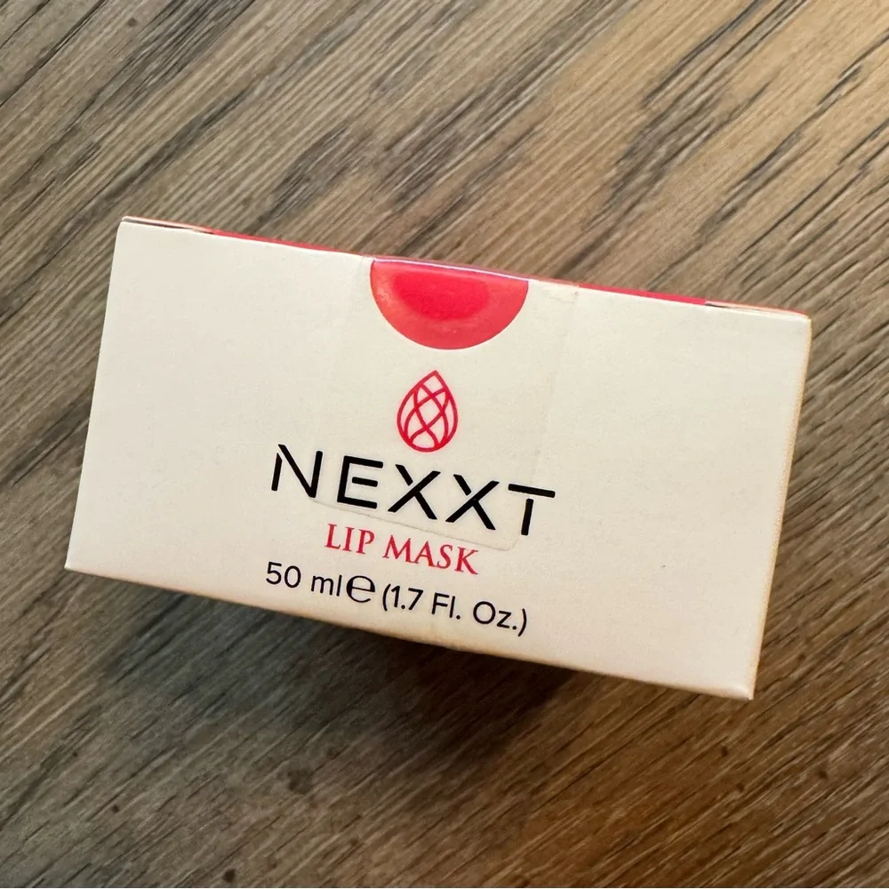 Nexxt Lip Mask Moisturizing Balm